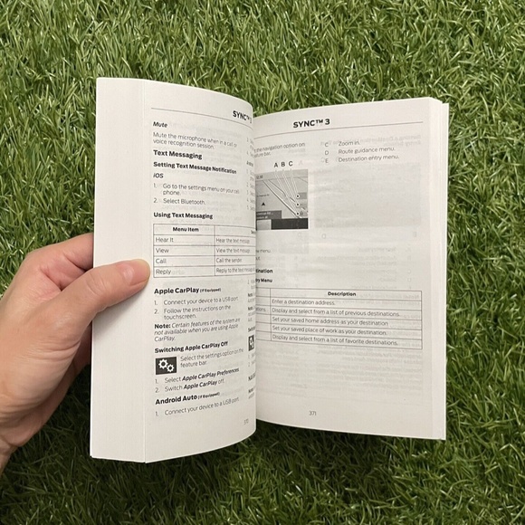 2021 Ford BRONCO SPORT Owners Manual - Picture 8 of 11